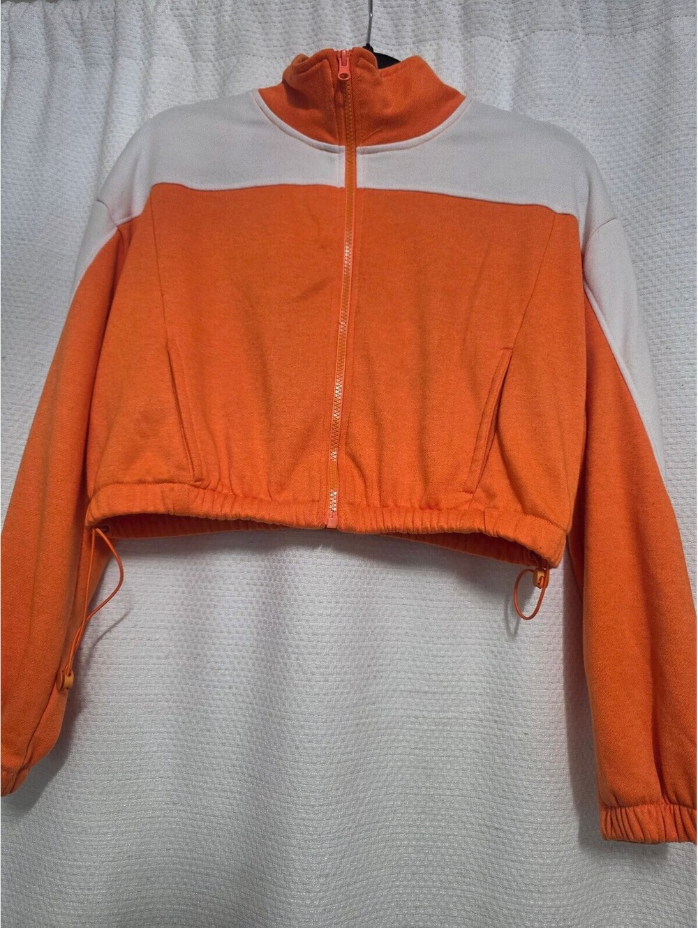 Crop Top Zip-up Hoodie size M